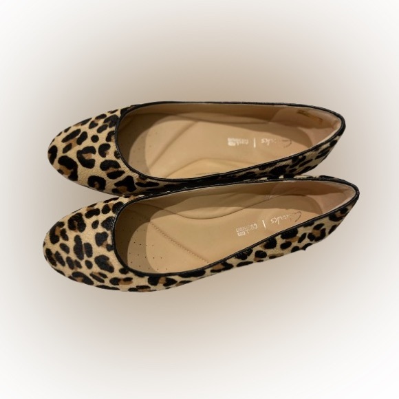 Clarks Shoes - Clarks Grace Piper Cow Hair Leopard Print Flats NWT Size 7